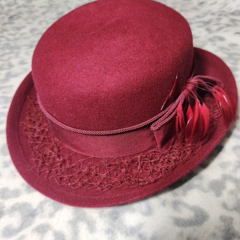 Betmar Hat Womens Burgundy Color 100% Wool - Picture 3 of 14